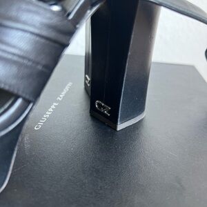 Women's Black Leather Heels. Guezeppe Zanotti . Grate condition.